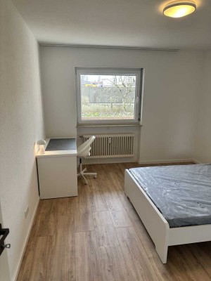 15qm WG Zimmer komplett möbliert- Erstbezug nach Sanierung - All-In Miete!