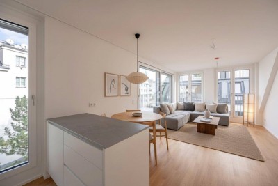 ++MOLLARD 50++ Unique 3-room apartment in the very heart of the city (2/12)!