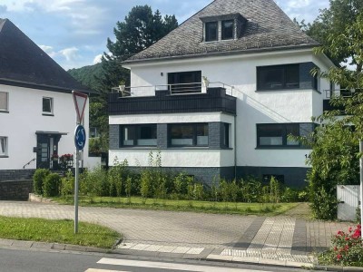 Komplett Saniertes Einfamilienhaus zur Miete in Gemünd