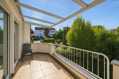 Ruhige Wohnung mit überdachter Terrasse und Blick ins Grüne