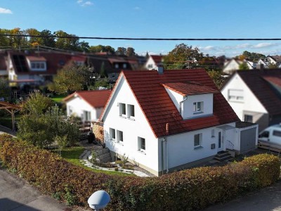 Saniertes Einfamilienhaus mit Garten in ruhigem Wohngebiet!