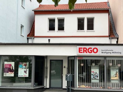 Wohn- und Geschäftshaus (Wohneinheit, 64 m² + 2 Läden, 40 m²+69 m²) im Zentrum von Bad Kissingen