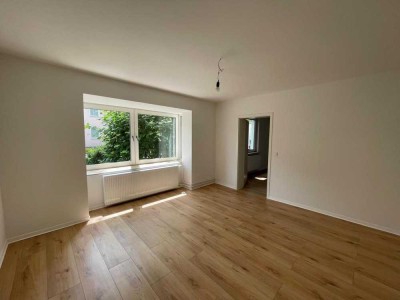 **HELLE 3-ZIMMERWOHNUNG MIT MODERNEM BAD**