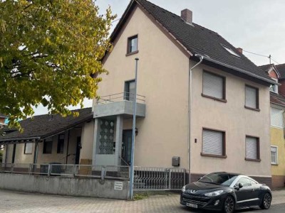 Substanzstarkes Dreifamilienhaus, komplett vermietet
Weißenthurm