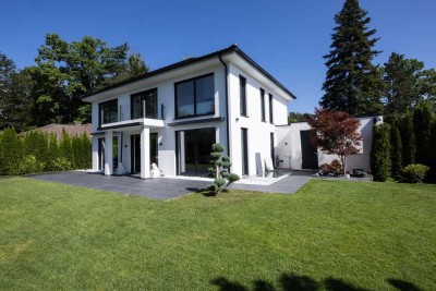 Smart Living: Exklusives Einfamilienhaus in ruhiger, grüner Lage vom Würmtal