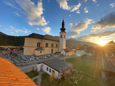3-Zimmer-Dachgeschosswohnung - neu saniert, provisionsfrei
