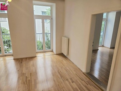 2-Zimmer-Wohnung mit Potenzial – saniert/teilsaniert im generalsanierten Altbau, Vorgartenstraße