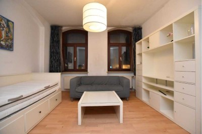 Möbliertes 1-Zimmer-Apartment im EG in der Innenstadt zu vermieten!