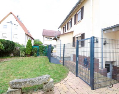 Geschmackvolle 4,5-Zimmer Gartenwohnung mit 160m² Halle/Scheune *Provisionsfrei*