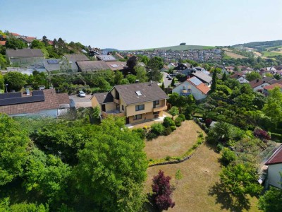 Gepflegtes Einfamilienhaus mit Einliegerwohnung in Neunkirchen