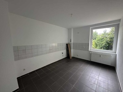 Stilvolle 2,5-Zimmer-Hochparterre-Wohnung mit Balkon in Essen
