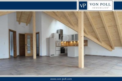 Wohnen wie in den Alpen! Hochwertige DG-Whg mit schicker EBK und Garage