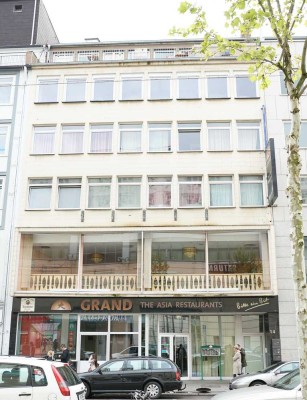 Großzügige Stadtwohnung auch als WG Wohnung geeignet (Whg. 3)