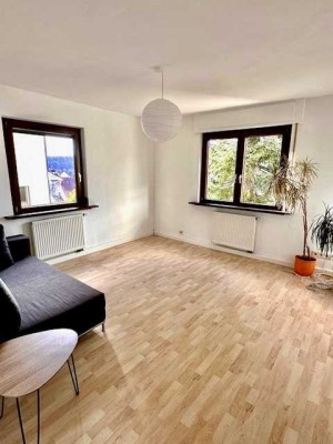 Gepflegte 3-Raum-Wohnung in Oberesslingen mit Aussicht