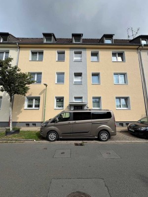 Willkommen zu Hause – liebevolle 2,5-Raum-Wohnung in Essen-Karnap mit Wohlfühlbad!