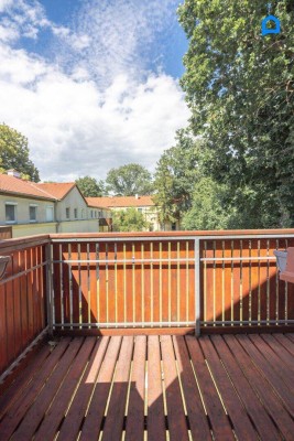 +Wien-Grenze + Helle, gemütliche 3 -Zimmer + mit 36 m² Wohnküche und 7,8 m² Balkon + grüner Innenhof, hell, ruhig, 1. OG, Dachgeschoss, D+