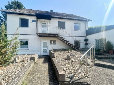 VIEL PLATZ FÜR IDEEN � Einfamilienhaus mit Einliegerwohnung und großem Garten in Appenheim!