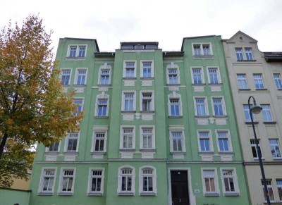 ÜBER DEN DÄCHERN DER STADT