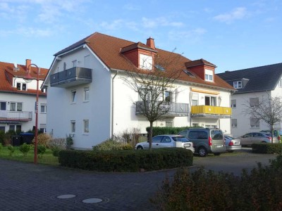 Gepflegte und geräumige 3-Zimmer-Wohnung mit Balkon in Sankt Sebastian