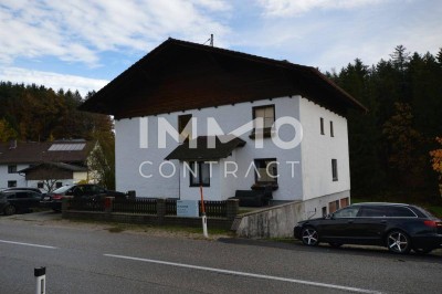 Sanierungsbedürftiges 3 Parteienhaus in St. Johann am Walde