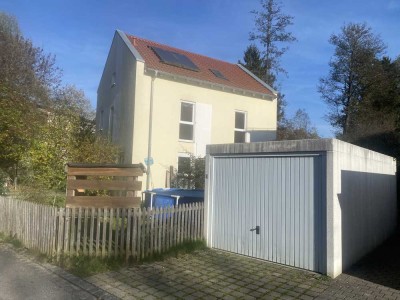 Preiswertes, großes und gepflegtes 5-Zimmer-Haus mit EBK in Dorfen