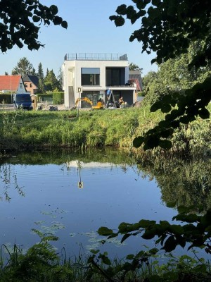 Architektur trifft Wasser - Wohnen am Kanalkreuz mit Riesendachterrasse