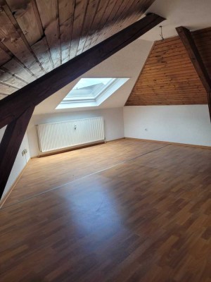 Gemütliche Dachgeschosswohnung( Whg. 10)