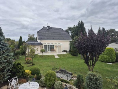 Sonniges Wohnhaus im Grünen- TOP Zustand