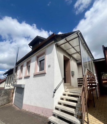 Gemütliches Einfamilienhaus mit Garten und Terrasse - ideal für die kleine Familie