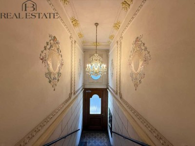 Charmante Altbauwohnung mit Stuckelementen und modernem Komfort