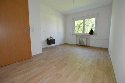 Kautionsfreie 3-Zimmer Altbau  + *Jahresmitgliedschaft im Fitnessclub