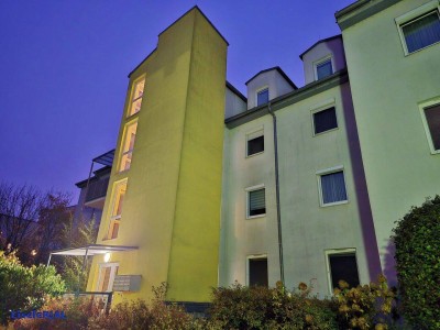 Tolle 3 Zimmer Wohnung – Balkon - Tiefgaragenplatz