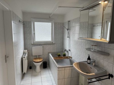 2-Zimmer-Wohnung in Düsseldorf-Unterbach mit Einbauküche in ruhiger Lage