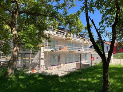 Großzügige 2-Zimmer-Dachgeschosswohnung in Wals - Bezug 01.10.2025!