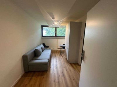 Saniert & Möbliert - 1 Zimmer Apartment in Augsburg-Hochzoll!
