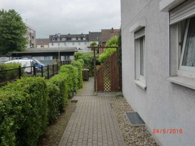 schöne 5-Zimmer-Erdgeschosswohnung mit Garten