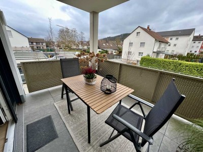 Exklusive 4-Zimmer-Wohnung mit gehobener Innenausstattung, Balkon und EBK in Gelnhausen-Meerholz