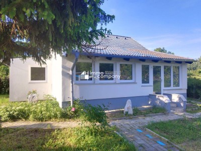 Entzückendes komplett saniertes Kleingartenhaus auf Eigengrund mit wunderbarem Garten in Ruhelage