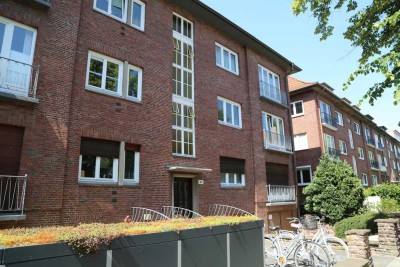 Charmante 4 Zimmer Wohnung mit Balkon!