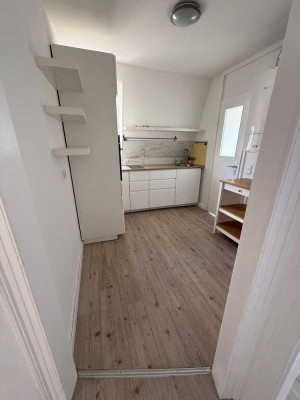 Exklusive, modernisierte 3-Raum-Wohnung in Stuttgart