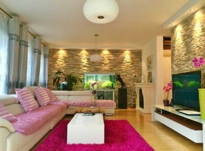 Hochwertige 4-Zimmer-Erdgeschosswohnung im Europa-Viertel mit Garten