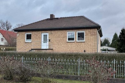 klimatisiertes 5-Raum-Einfamilienhaus mit EBK in Berlin Blankenburg (Weißensee)