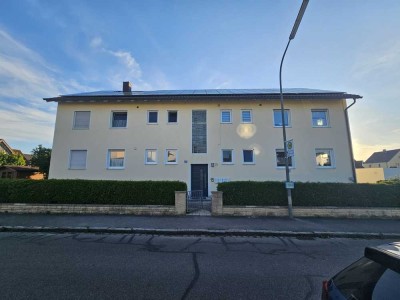 Ansprechende 3-Zimmer-Erdgeschosswohnung mit Terrasse und EBK in Schrobenhausen