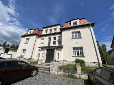 Idyllische 4 - Raum Dachgeschosswohnung zum Selbstverwirklichen mit Gartennutzung