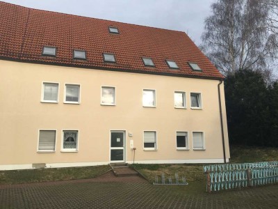 *gemütliche 3-RW  *Laminat neu* Schule, Kita, Einkauf im Ort