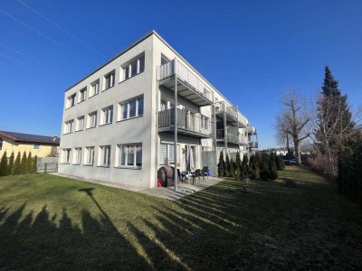 Großzügige 3,5-Zimmer-Wohnung im ersten Obergeschoss mit Balkon in Traunstein