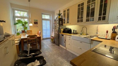 Geräumige 4-Zimmer-Wohnung in guter Lage in Schleußig