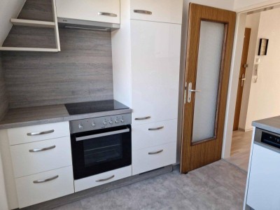 Dachgeschosswohnung - Nähe Bahnhof Hetzendorf