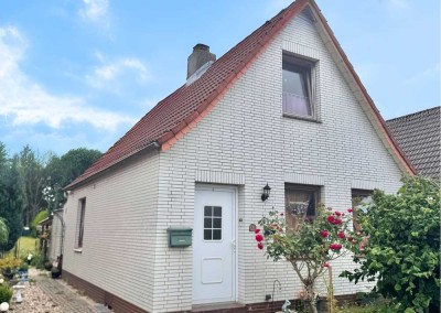Verkauf eines Einfamilienhauses mit großzügigem Garten in Heide/Dithmarschen