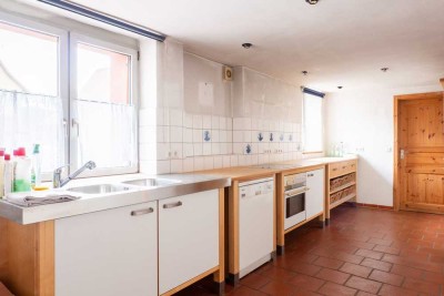 Sanierungsbedürftiges Bauernhaus